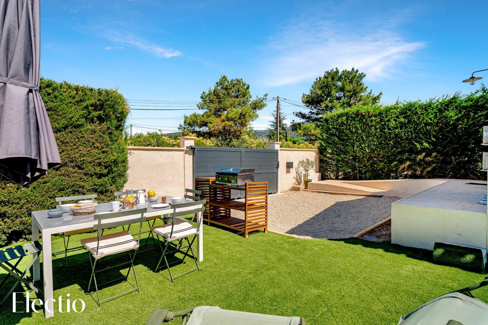 Villa Oliveda - Piscine & Salon Cinema Lourmarin Zewnętrze zdjęcie
